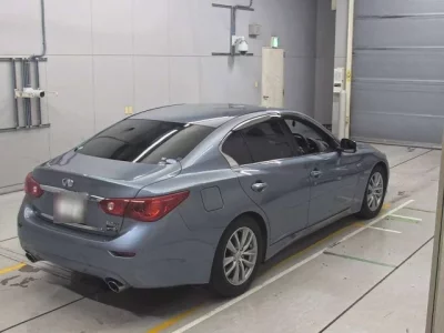 Nissan SKYLINE  с аукциона в Японии