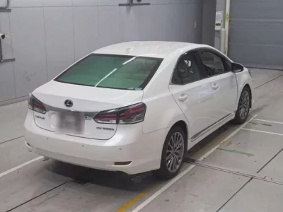 Lexus HS