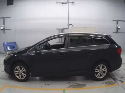 Toyota AVENSIS WAGON