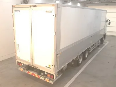 Mitsubishi FUSO TRUCK  с аукциона в Японии