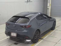 Mazda MAZDA3 лот № 36370 оценка 5  с аукциона в Японии 1