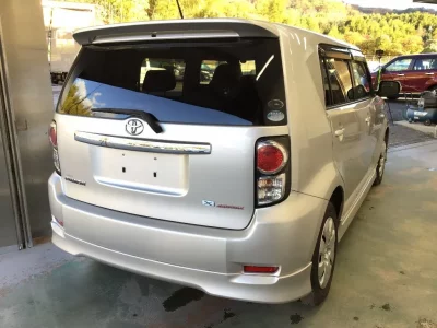 Toyota COROLLA RUMION