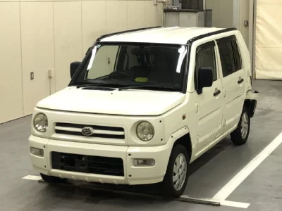 Daihatsu NAKED