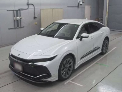 Toyota CROWN CROSSOVER