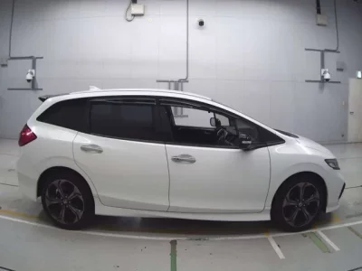 Honda JADE  с аукциона в Японии