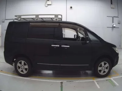 Mitsubishi DELICA D5  с аукциона в Японии