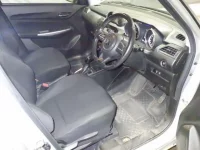 Suzuki SWIFT лот № 1365 оценка 3.5  с аукциона в Японии 2