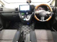 Toyota WISH лот № 6110 оценка R  с аукциона в Японии 4