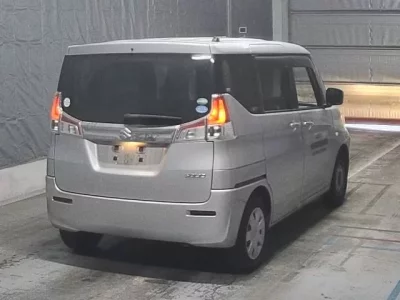 Suzuki SOLIO  с аукциона в Японии