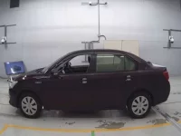 Toyota COROLLA AXIO лот № 30273 оценка 4  с аукциона в Японии 3