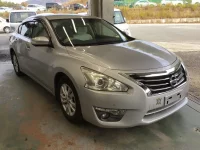 Nissan TEANA лот № 8023 оценка 4  с аукциона в Японии 2