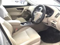 Nissan TEANA лот № 8023 оценка 4  с аукциона в Японии 4