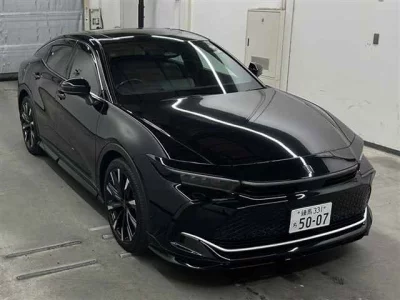 Toyota CROWN CROSSOVER