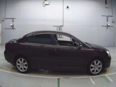 Toyota AVENSIS SEDAN