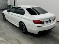 BMW 5-Series лот № 70068 оценка 4  с аукциона в Японии 1