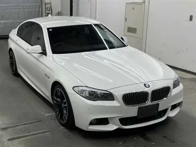 BMW 5-Series  с аукциона в Японии