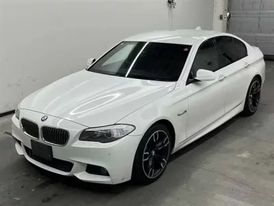BMW 5-Series  с аукциона в Японии