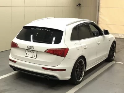 Audi Q5  с аукциона в Японии