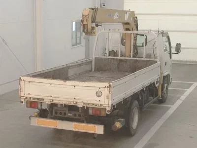 Isuzu ELF  с аукциона в Японии