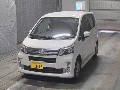 Daihatsu MOVE  с аукциона в Японии