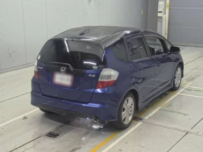 Honda FIT  с аукциона в Японии