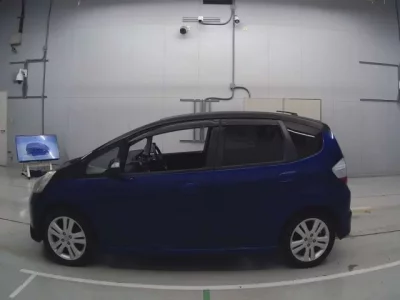 Honda FIT  с аукциона в Японии