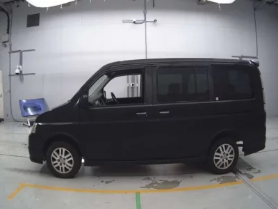 Honda STEP WAGON  с аукциона в Японии