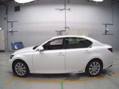 Lexus GS  с аукциона в Японии