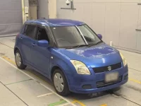 Suzuki SWIFT лот № 90484 оценка 3  с аукциона в Японии 4