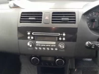 Suzuki SWIFT лот № 90484 оценка 3  с аукциона в Японии 9