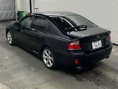 Subaru LEGACY B4