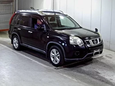 Nissan X-TRAIL  с аукциона в Японии