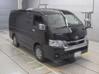 Toyota HIACE лот № 36423 оценка 6  с аукциона в Японии 4