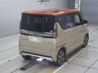 Mitsubishi EK X SPACE  с аукциона в Японии