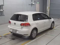 Volkswagen GOLF лот № 90514 оценка 4  с аукциона в Японии 1