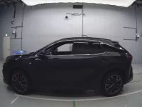 Lexus RX лот № 33376 оценка 5  с аукциона в Японии 3