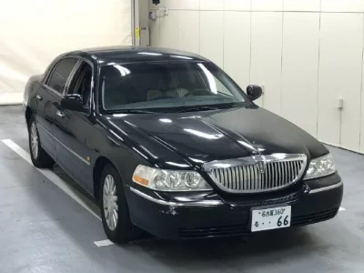Ford LINCOLN TOWNCAR
