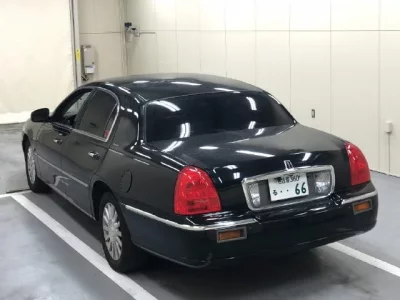 Ford LINCOLN TOWNCAR