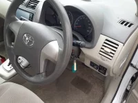 Toyota COROLLA AXIO лот № 30327 оценка 3  с аукциона в Японии 6