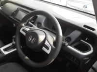 Honda FIT лот № 30326 оценка 4  с аукциона в Японии 6