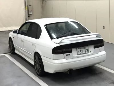 Subaru LEGACY B4