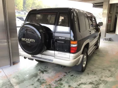 Isuzu BIGHORN