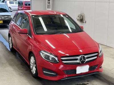 Mercedes-Benz B CLASS
