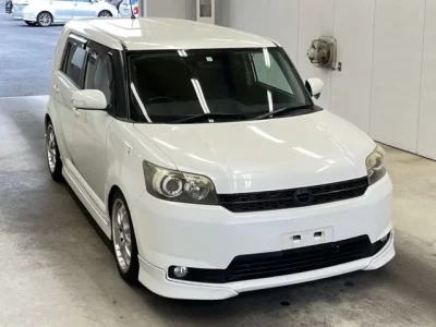 Toyota COROLLA RUMION