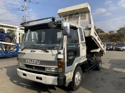 Isuzu FORWARD  с аукциона в Японии