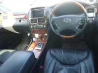 Toyota CELSIOR лот № 5134 оценка R  с аукциона в Японии 2