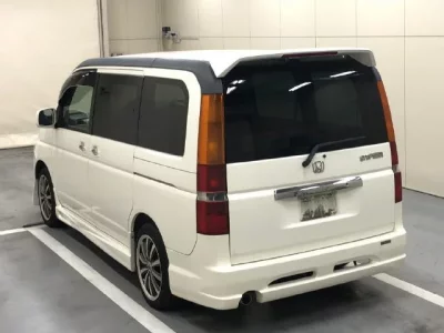 Honda STEP WAGON  с аукциона в Японии