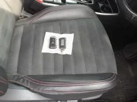 Mitsubishi OUTLANDER PHEV лот № 30341 оценка 4  с аукциона в Японии 7