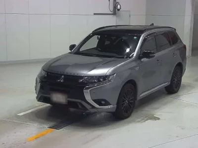 Mitsubishi OUTLANDER PHEV