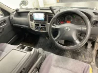 Nissan CARAVAN VAN лот № 3274 оценка 3.5  с аукциона в Японии 2